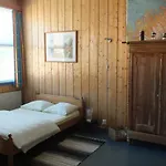 Apartamento Henseid Skole *